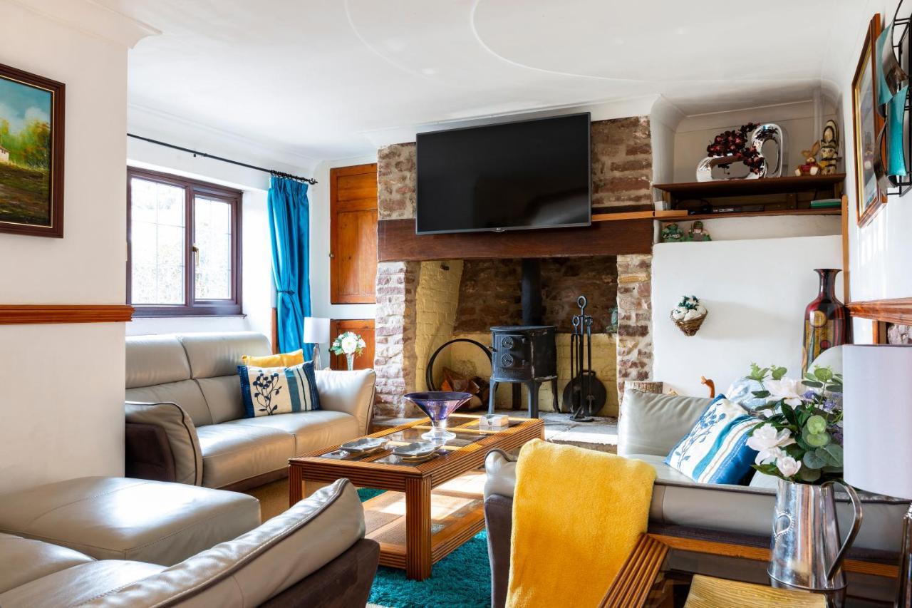 Herefordshire Holiday Cottages Lea ภายนอก รูปภาพ