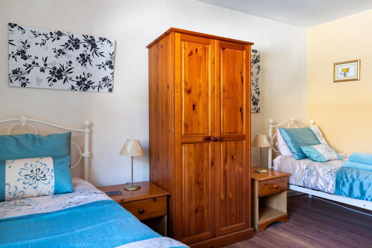 Herefordshire Holiday Cottages Lea ภายนอก รูปภาพ