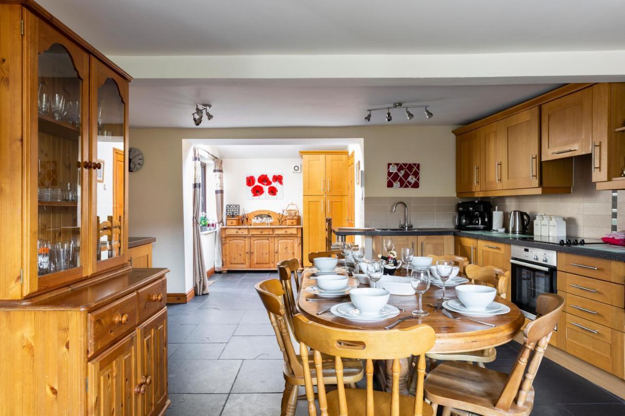 Herefordshire Holiday Cottages Lea ภายนอก รูปภาพ